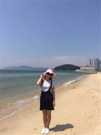 《明明说好只蹭蹭的》