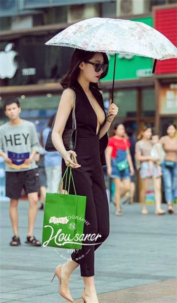 久久青青手机频在线观看