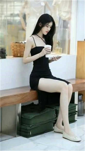 我和英语老师在办公室