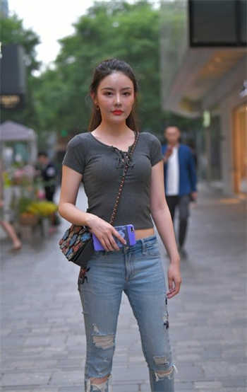绿巨人独家破解微群社区