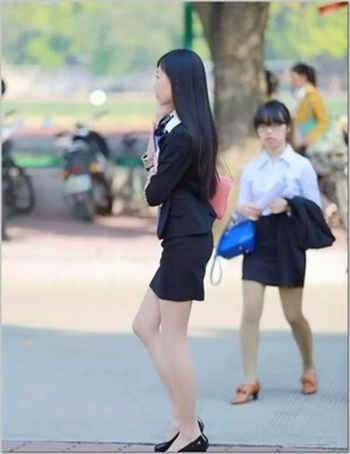 换个姿势好吗韩漫下拉式