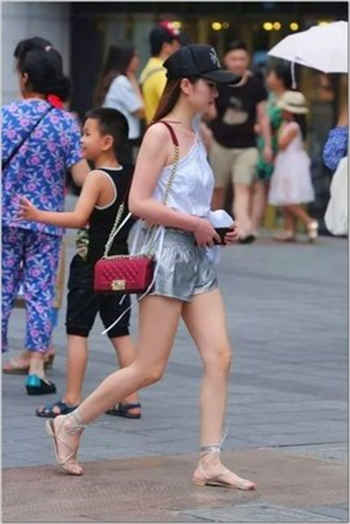 乐播董小宛扮演者杨朵儿