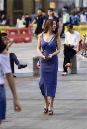 怎么跳过收费看免费视频
