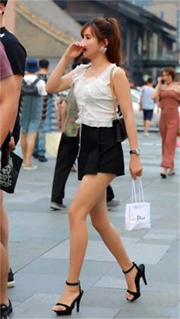 和mm一起睡觉游戏下载