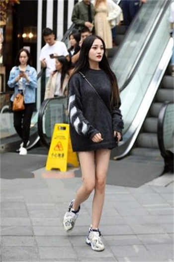 杨朵儿高中同学