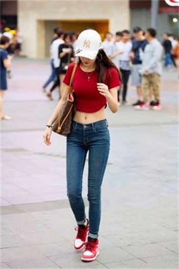 421页明星八卦罗志祥