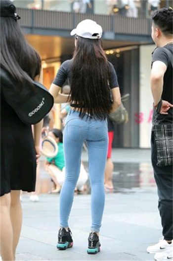 总裁囚宠娃娃妻