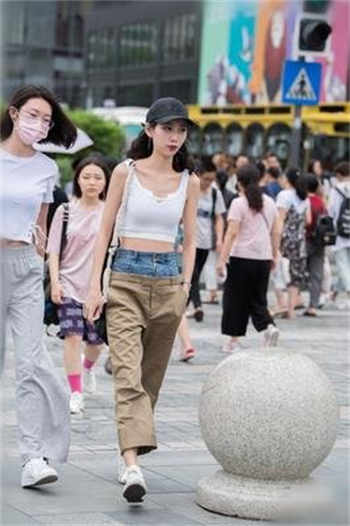 雨波黑兽奥利卡